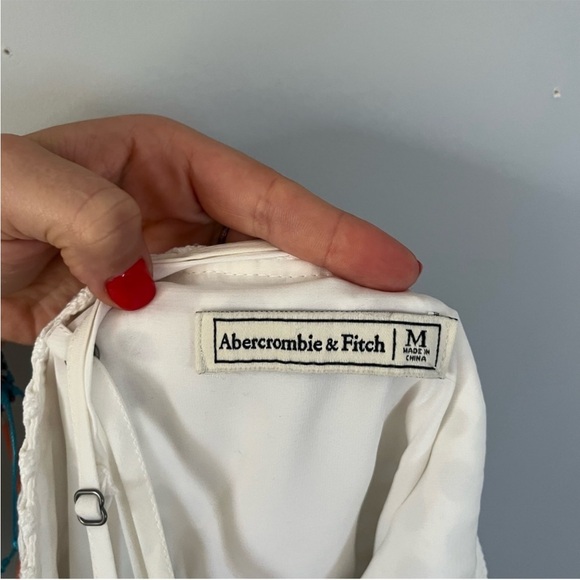 Abercrombie & Fitch White Eyelet Crochet Inspired Lace V Neck Mini Dress Size M - Picture 6 of 8